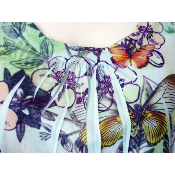 Project Top Sz L Aqua Floral Butterfly Short Sleeve Scoop NWOT - Picture 2 of 4